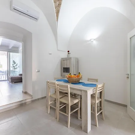 Holiday home Casa Charme Racale